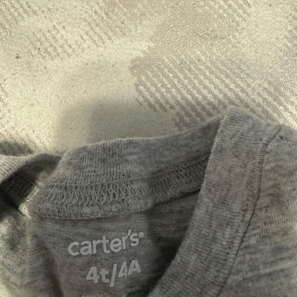 Boys 4T long sleeve cars tee and camo sweatshirt zip up hoodie bundle! Like new! - Picture 4 of 8